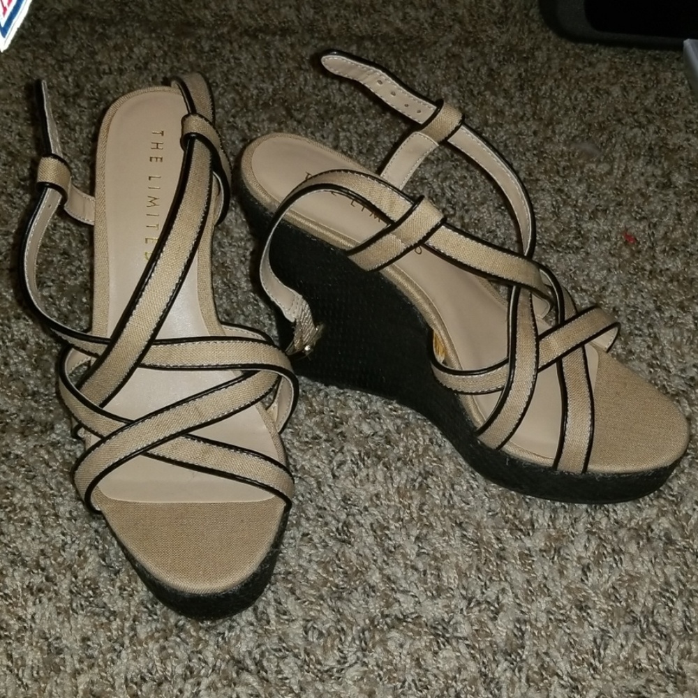 The Limited Wedges